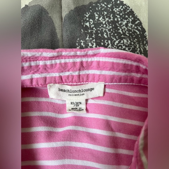 Beachlunchlounge Pink Striped Women's Top - Picture 14 of 14
